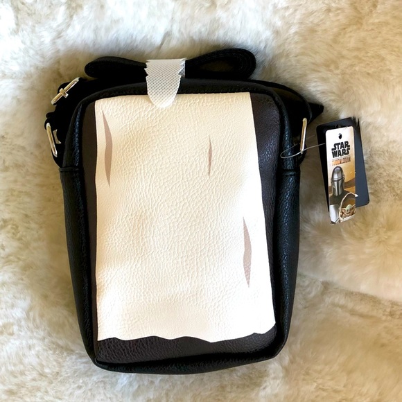 Disney Star Wars Baby Yoda Halloween Trick or Treat Crossbody NWT - Picture 3 of 4